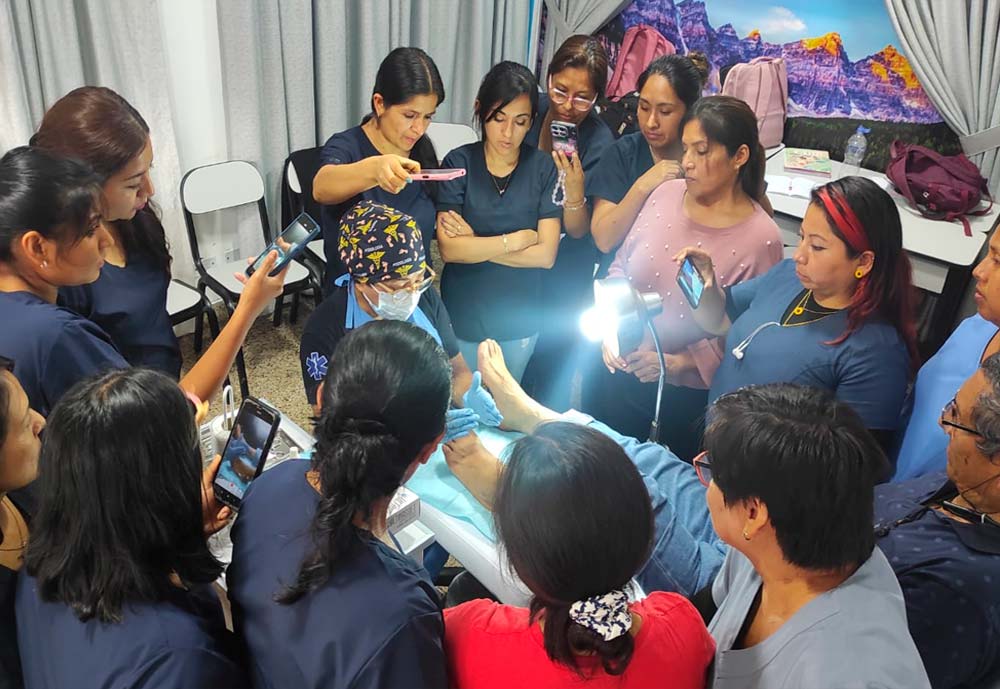 Taller full day Anestesia local para extracción de uñeros